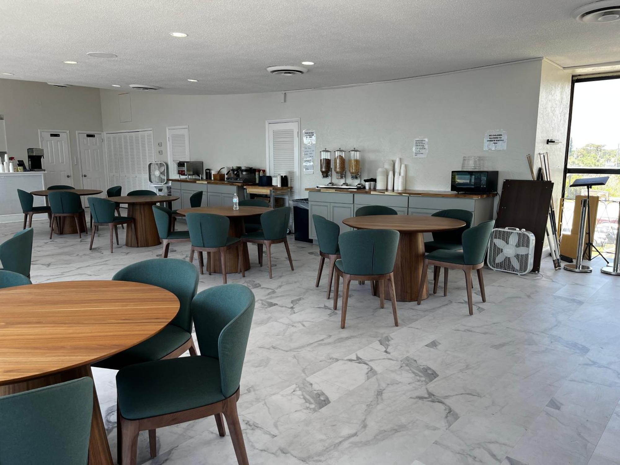 Makai Beach Lodge Ormond Beach Eksteriør billede